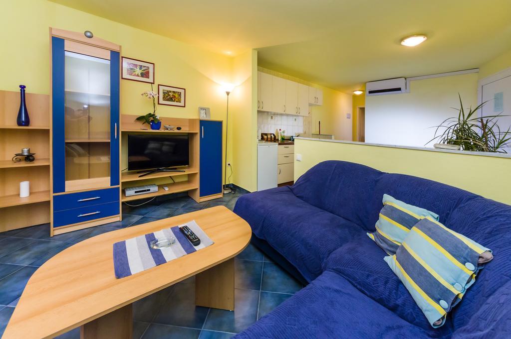 Apartment Stipic Петрчане Номер фото